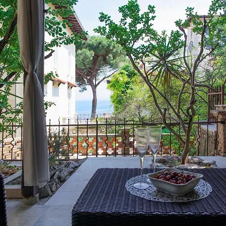 Nico, Volosko, Pet Friendly * Opatija