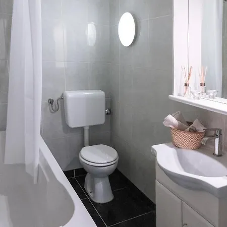 Nico, Volosko, Pet Friendly Opatija